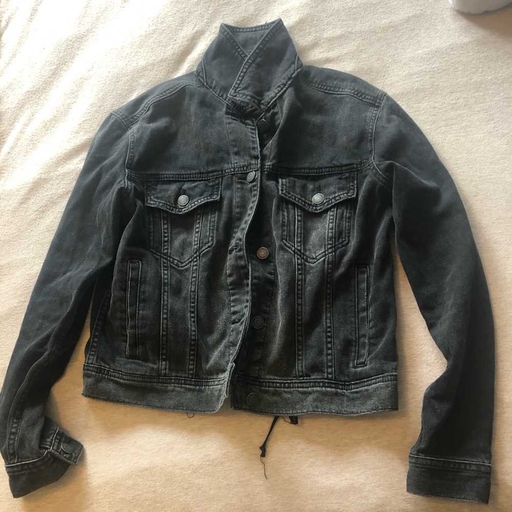 American Eagle black jean jacket